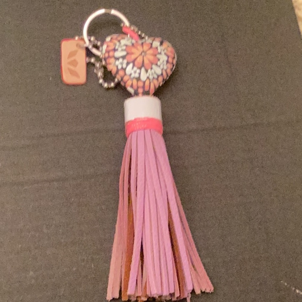 Consuelo tassel key ring.